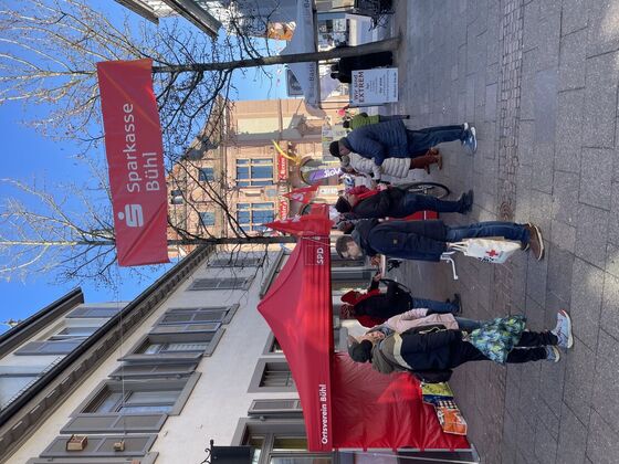 Unser Infostand in der Schwanenstraße am 01.02.25